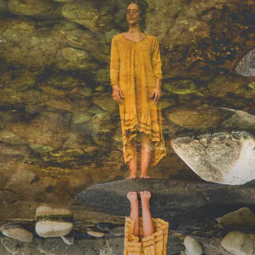 El viaje de la mujer heroína